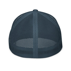 TRINITY - Closed-back trucker cap